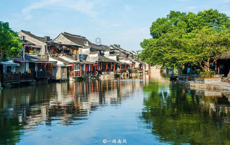 标晚:多家俱乐部关注枪手18岁边锋杜贝里,包括多特&纽卡等队